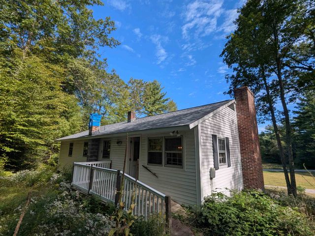 206 S Merrimack Road, Hollis, NH 03049
