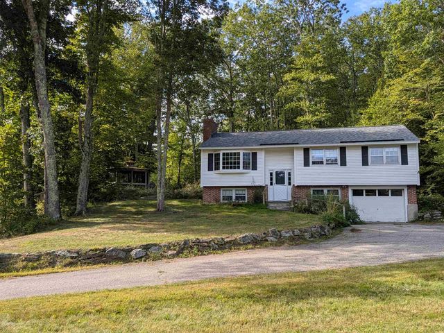 206 S Merrimack Road, Hollis, NH 03049