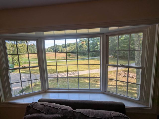 206 S Merrimack Road, Hollis, NH 03049