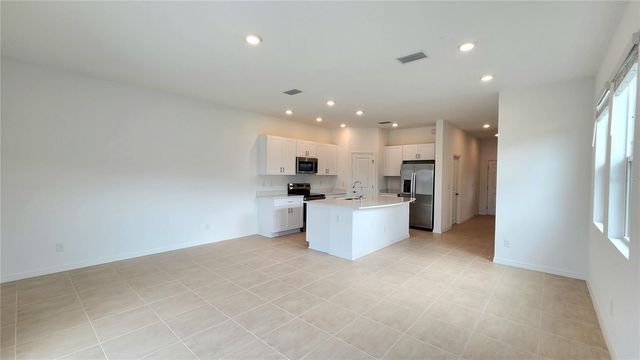 16656 BERGAMO PLACE, Lakewood Ranch, FL 34211