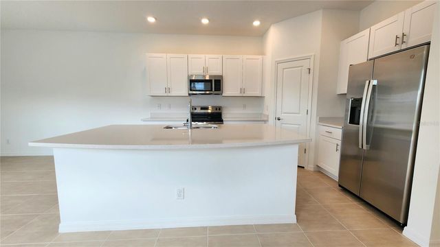 16656 BERGAMO PLACE, Lakewood Ranch, FL 34211