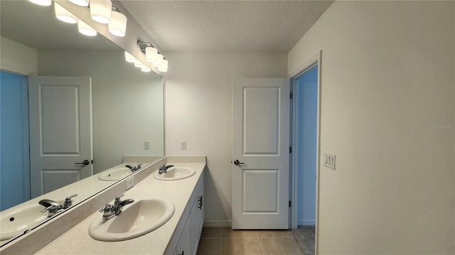 16656 BERGAMO PLACE, Lakewood Ranch, FL 34211