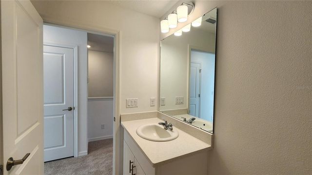 16656 BERGAMO PLACE, Lakewood Ranch, FL 34211