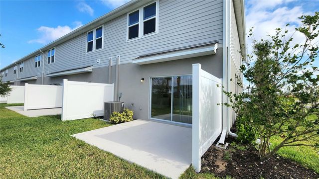 16656 BERGAMO PLACE, Lakewood Ranch, FL 34211
