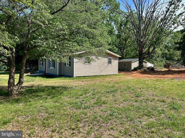 30494 HICKS RD, Spotsylvania, VA 22551