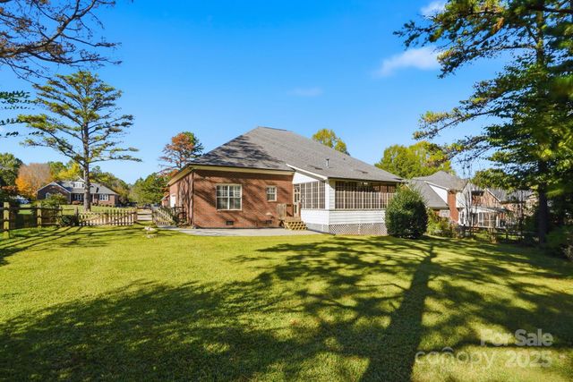 5917 Meadowmere Drive, Monroe, NC 28110