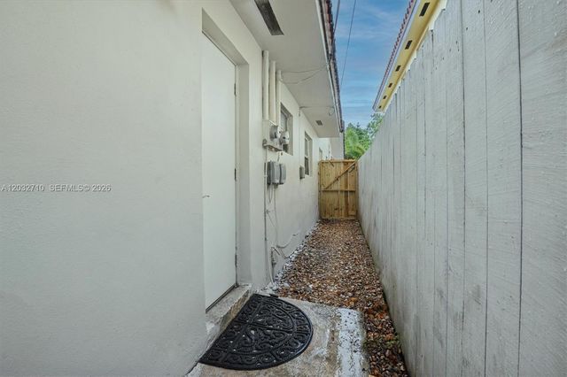 2775 SW 12th Street 2775, Miami, FL 33135