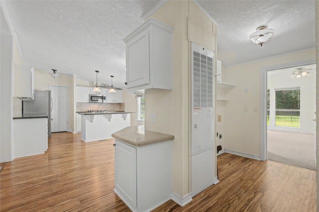 26190 Walnut Burl, Cleveland, TX 77328
