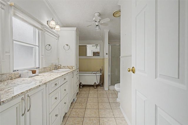 26190 Walnut Burl, Cleveland, TX 77328