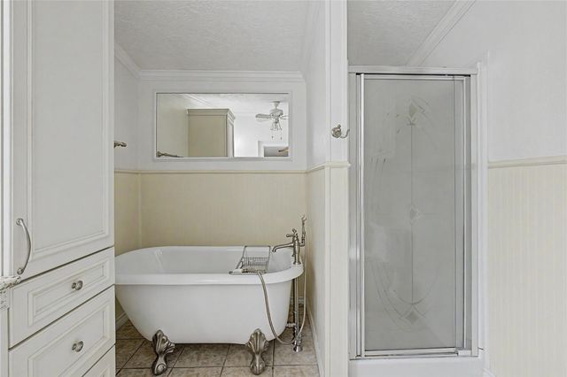 26190 Walnut Burl, Cleveland, TX 77328