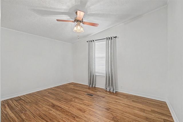 26190 Walnut Burl, Cleveland, TX 77328