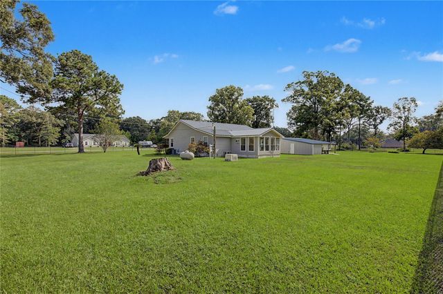 26190 Walnut Burl, Cleveland, TX 77328