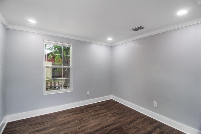 2548 Avenue F, Ingleside, TX 78362