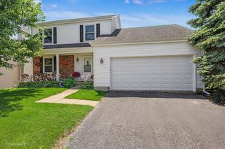 918 Horseshoe Court, Carol Stream, IL 60188