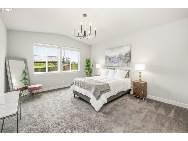 1705 Nw EDGAR St, Mc Minnville, OR 97128