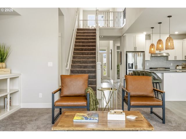 1705 Nw EDGAR St, Mc Minnville, OR 97128