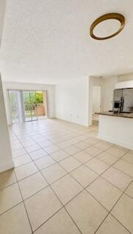 15221 SW 80TH Street 104, Miami, FL 33193