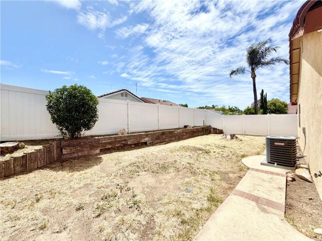 29677 Woodlands Avenue, Murrieta, CA 92563