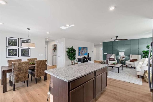 37 Summer Club Boulevard, Rome, GA 30165