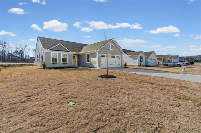 37 Summer Club Boulevard, Rome, GA 30165