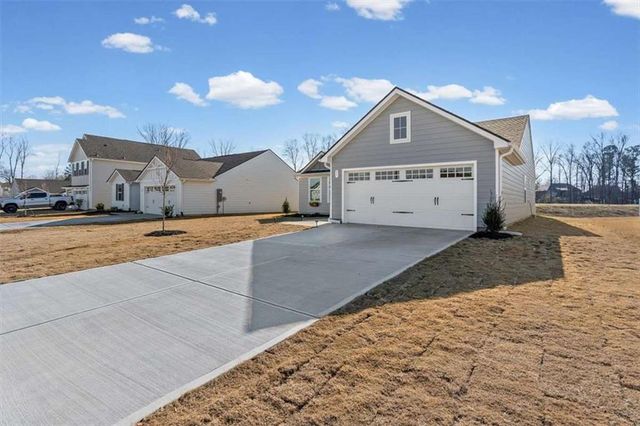 37 Summer Club Boulevard, Rome, GA 30165