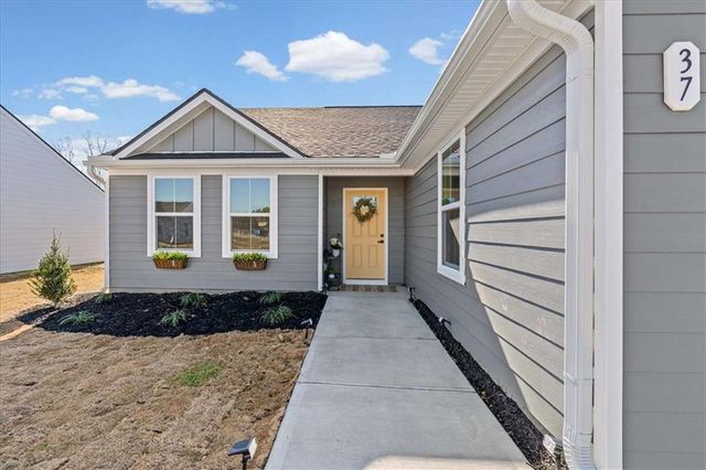 37 Summer Club Boulevard, Rome, GA 30165
