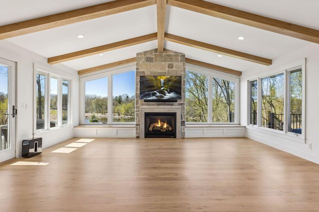 1155 Heritage Lane, Wayzata, MN 55391