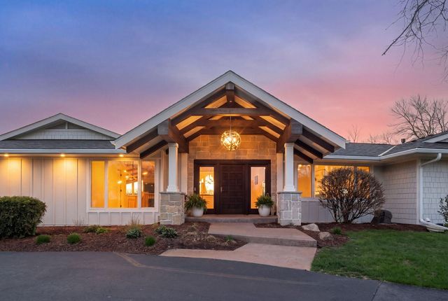 1155 Heritage Lane, Wayzata, MN 55391