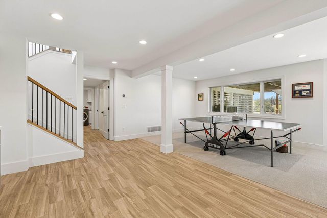 1155 Heritage Lane, Wayzata, MN 55391