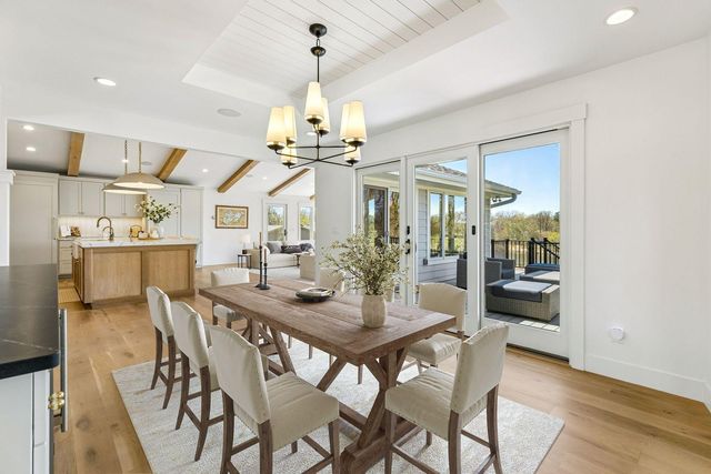 1155 Heritage Lane, Wayzata, MN 55391