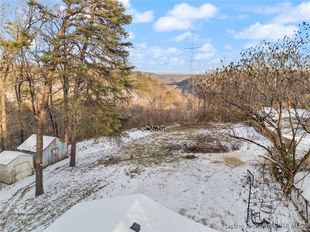 5329 Quarry Road, New Albany, IN 47150