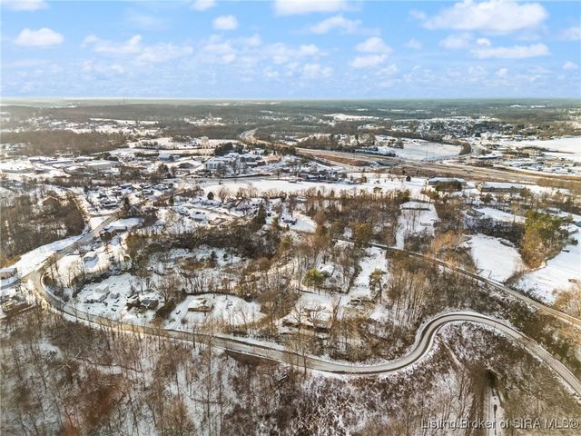 5329 Quarry Road, New Albany, IN 47150