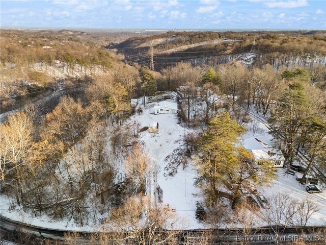 5329 Quarry Road, New Albany, IN 47150