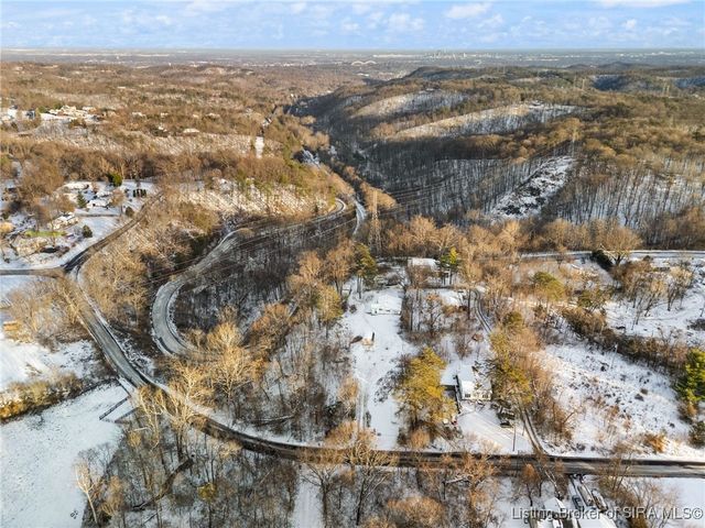 5329 Quarry Road, New Albany, IN 47150