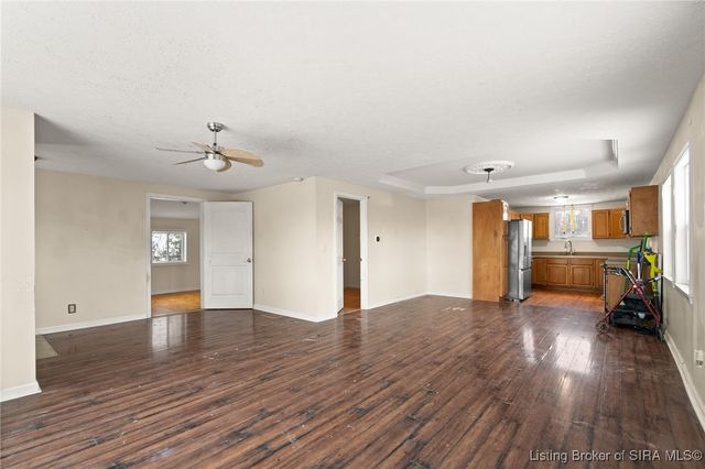 5329 Quarry Road, New Albany, IN 47150