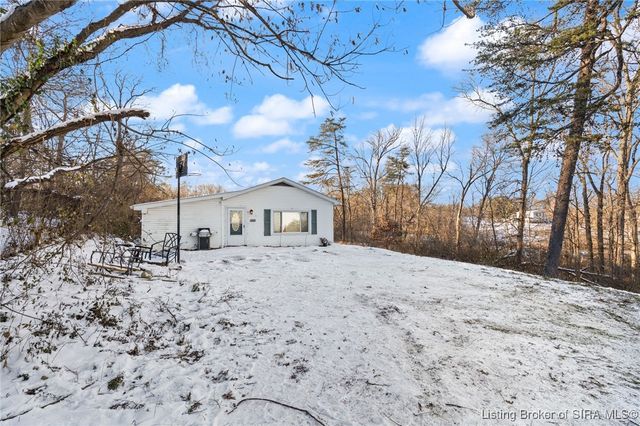 5329 Quarry Road, New Albany, IN 47150