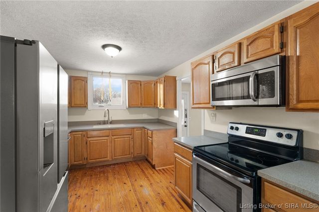 5329 Quarry Road, New Albany, IN 47150