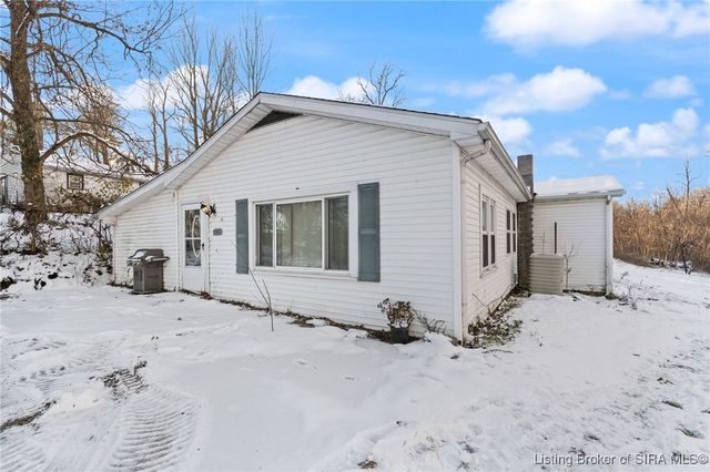 5329 Quarry Road, New Albany, IN 47150