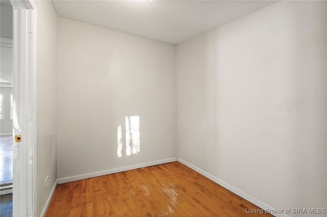 5329 Quarry Road, New Albany, IN 47150