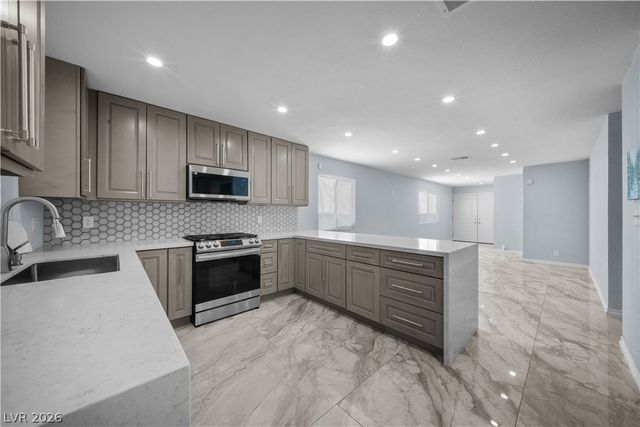 3609 Park Oliver Drive, Las Vegas, NV 89110