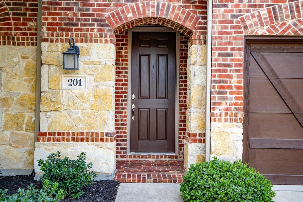 201 Lilypad Bend, Argyle, TX 76226 — photo 5