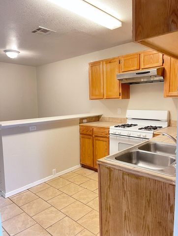 4024 MOONLIGHT Avenue A, El Paso, TX 79904