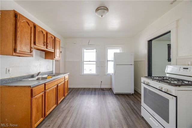 12322 Imperial Avenue, Cleveland, OH 44120