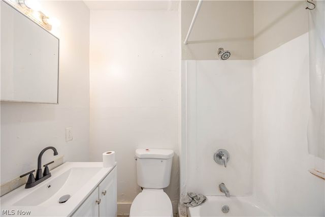 12322 Imperial Avenue, Cleveland, OH 44120