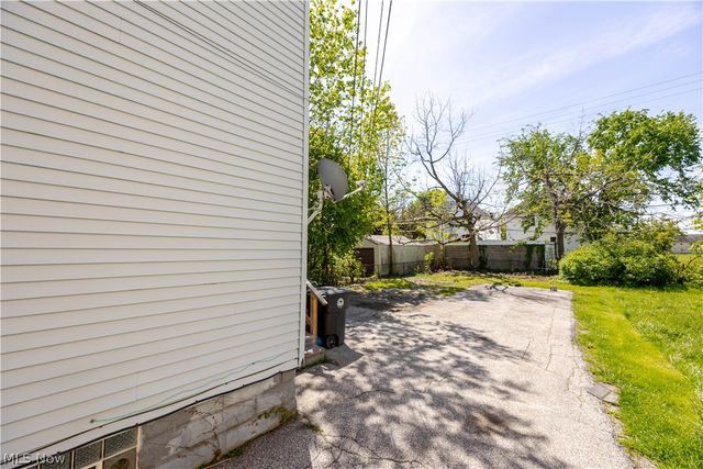 12322 Imperial Avenue, Cleveland, OH 44120