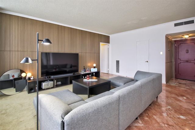 2701 Westheimer Road 7H, Houston, TX 77098