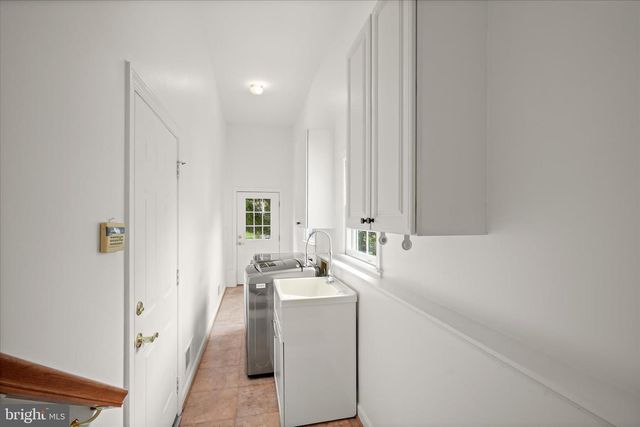 15300 KWANZAN CT, North Potomac, MD 20878