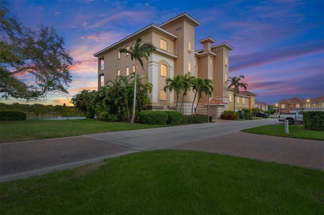 43 BAYVIEW COURT S A, St Petersburg, FL 33711