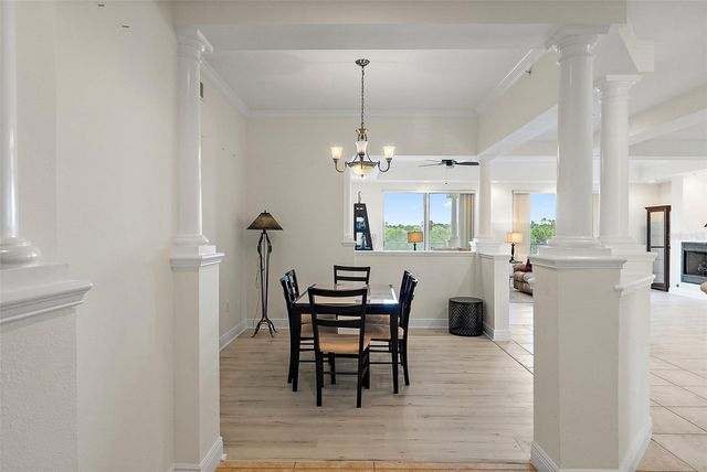 43 BAYVIEW COURT S A, St Petersburg, FL 33711