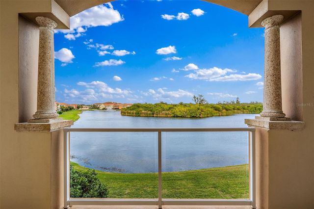 43 BAYVIEW COURT S A, St Petersburg, FL 33711